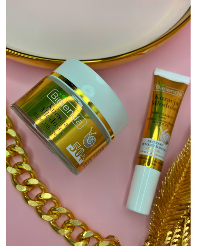Зволожуючий крем для зони навколо очей проти зморшок Kuracja Mlodosci Eye Cream Bielenda 15мл