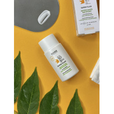Сонцезахисний флюїд для обличчя з ефектом матування з SPF 50 BABE LABORATORIOS
