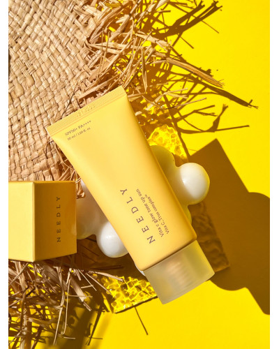 Сонцезахисний крем з ефектом освітлення та сяйва Needly Vita C Glow Tone Up Sun SPF 50+ PA++++