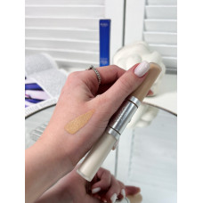 Дует консилера та бази для контуру очей Kiko Blue Me Perfecting Concealer & Eye Primer Duo