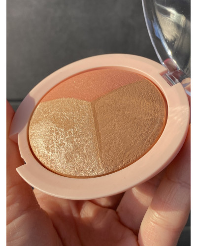 Палетка для скульптурування обличчя 3 в 1 Golden Rose Nude Look Baked Trio Face Powder