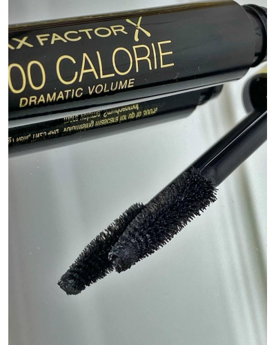 Туш для Вій MAX FACTOR 2000 Calorie Dramatic Volume