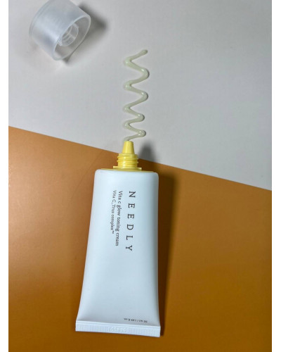 Зволожувальний крем із вітаміном C для сяйва шкіри Needly Vita C glow toning cream