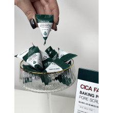Скраб для обличчя з азіатською центеллою Cica Farm Baking Powder Pore Scrub FarmStay