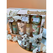 Подарунковий набір Body care collection magnolia fragrance для догляду за тілом з ароматом магнолії