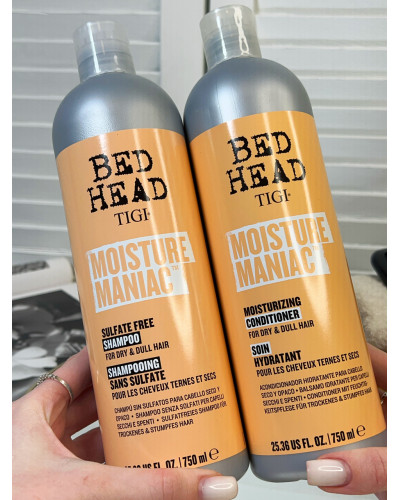 Зволожуючий шампунь для сухого волосся TIGI Bed Head Moisture Maniac Shampoo