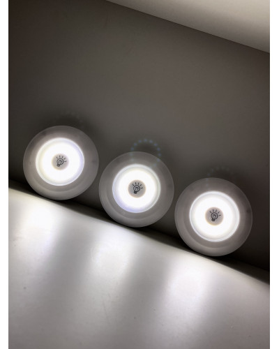 Світлодіодні лампи бездротові з пультом Led Light With Remote Control Set Of 3