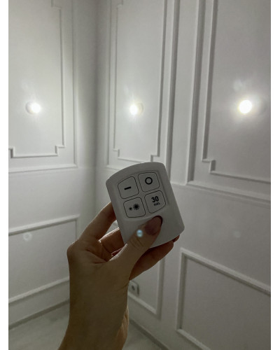 Світлодіодні лампи бездротові з пультом Led Light With Remote Control Set Of 3