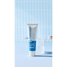Відбілювальна зубна паста для чутливих зубів Medosan SensiWhite