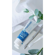 Відбілювальна зубна паста для чутливих зубів Medosan SensiWhite