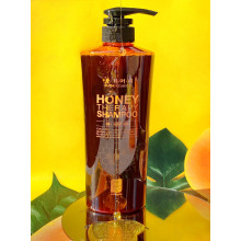 Шампунь "Медова терапія" Daeng Gi Meo Ri Honey Therapy Shampoo, 500 мл